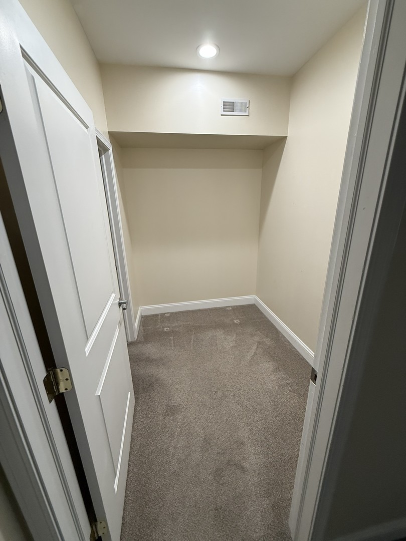 6961 Vine Street 301 Property Photo 9