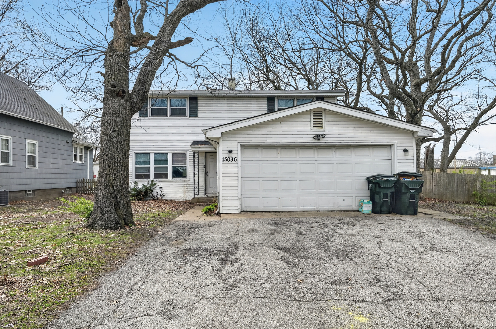15036 Blackstone Avenue Property Photo 1