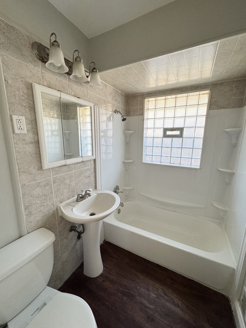 7609 Lockwood Avenue Property Photo 13