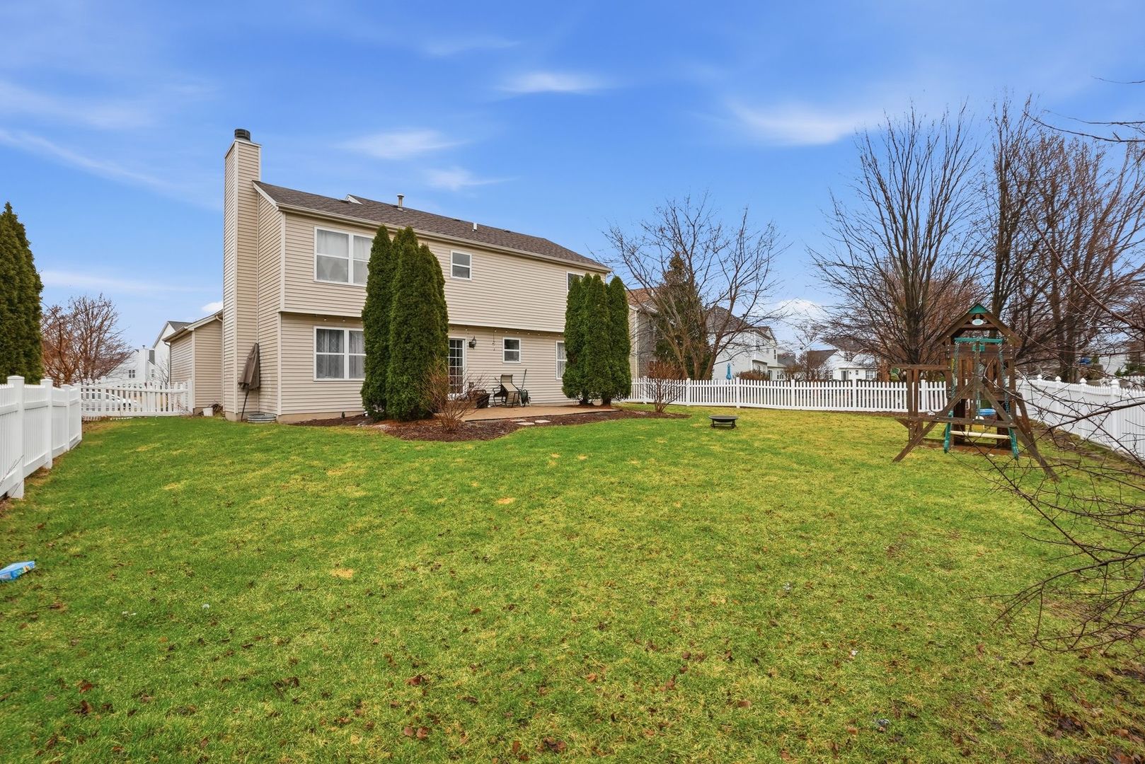 1919 Spring Ridge Drive Property Photo 24