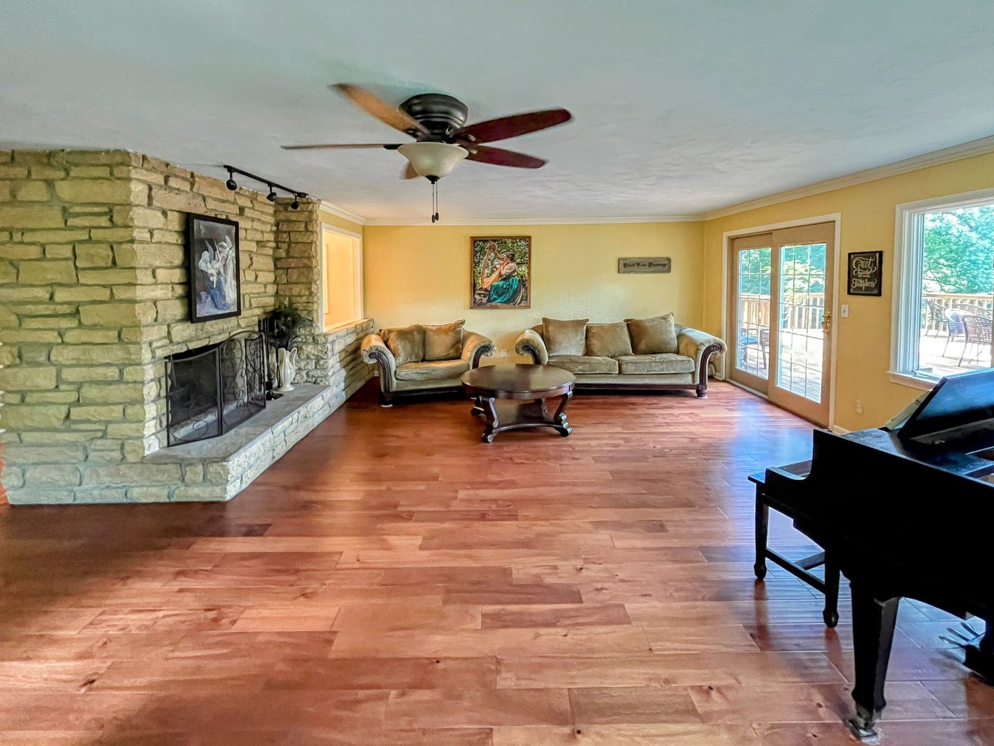 20798 White Oaks Road Property Photo 14