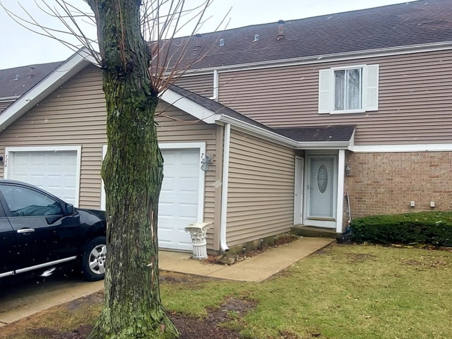 728 Haddam Way Property Photo 1