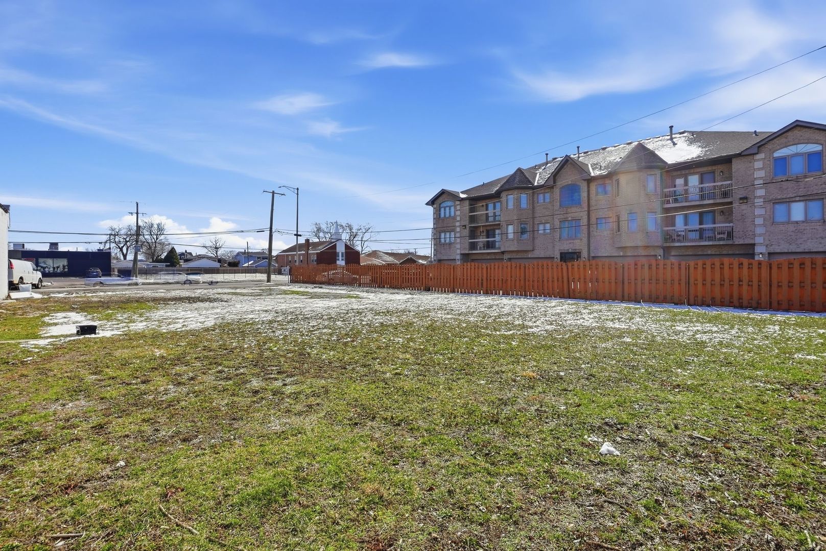 8404 S Roberts Road Property Photo 12