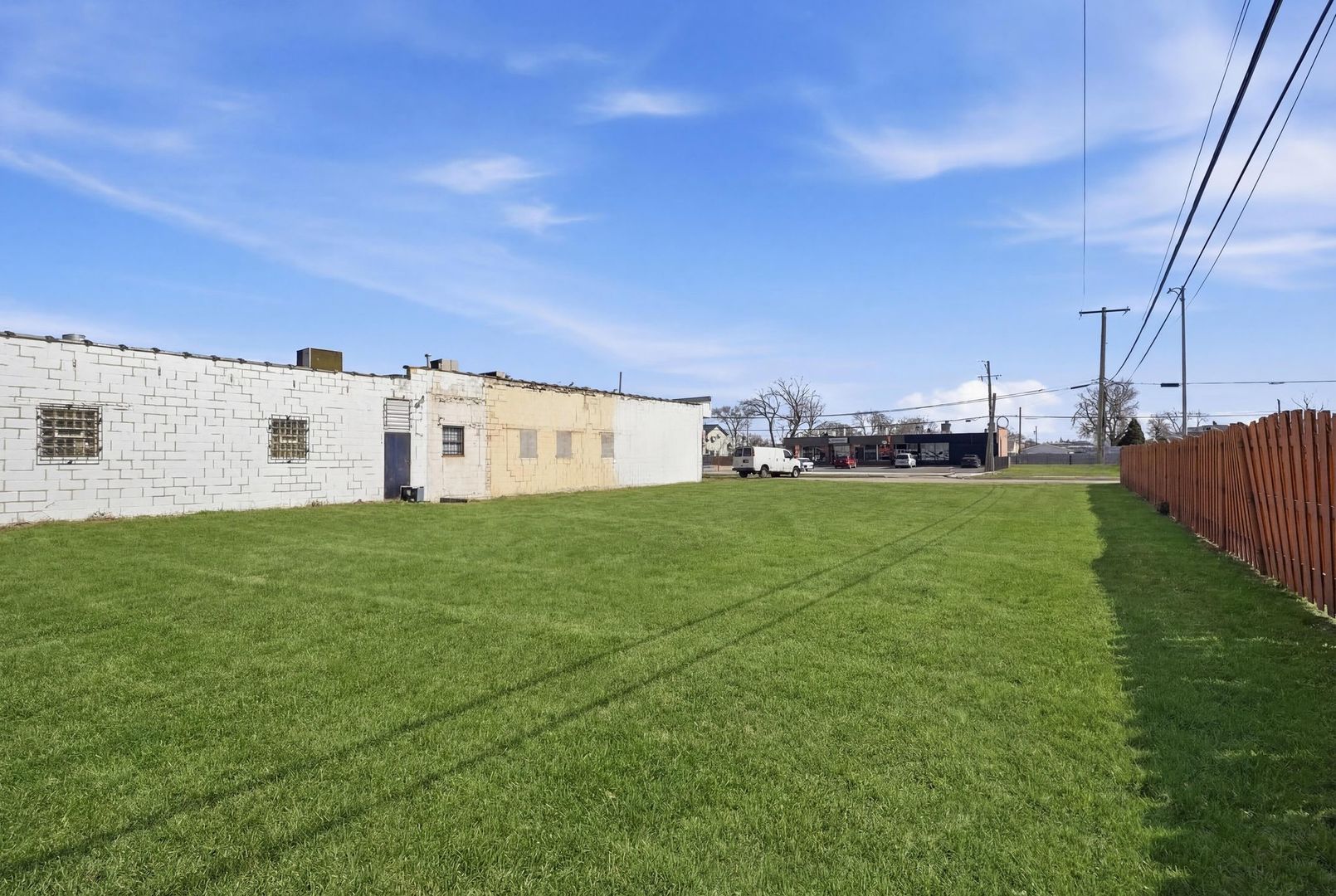 8404 S Roberts Road Property Photo 15