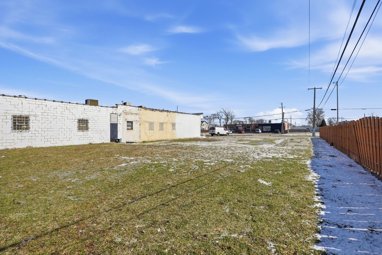 8404 S Roberts Road Property Photo 16