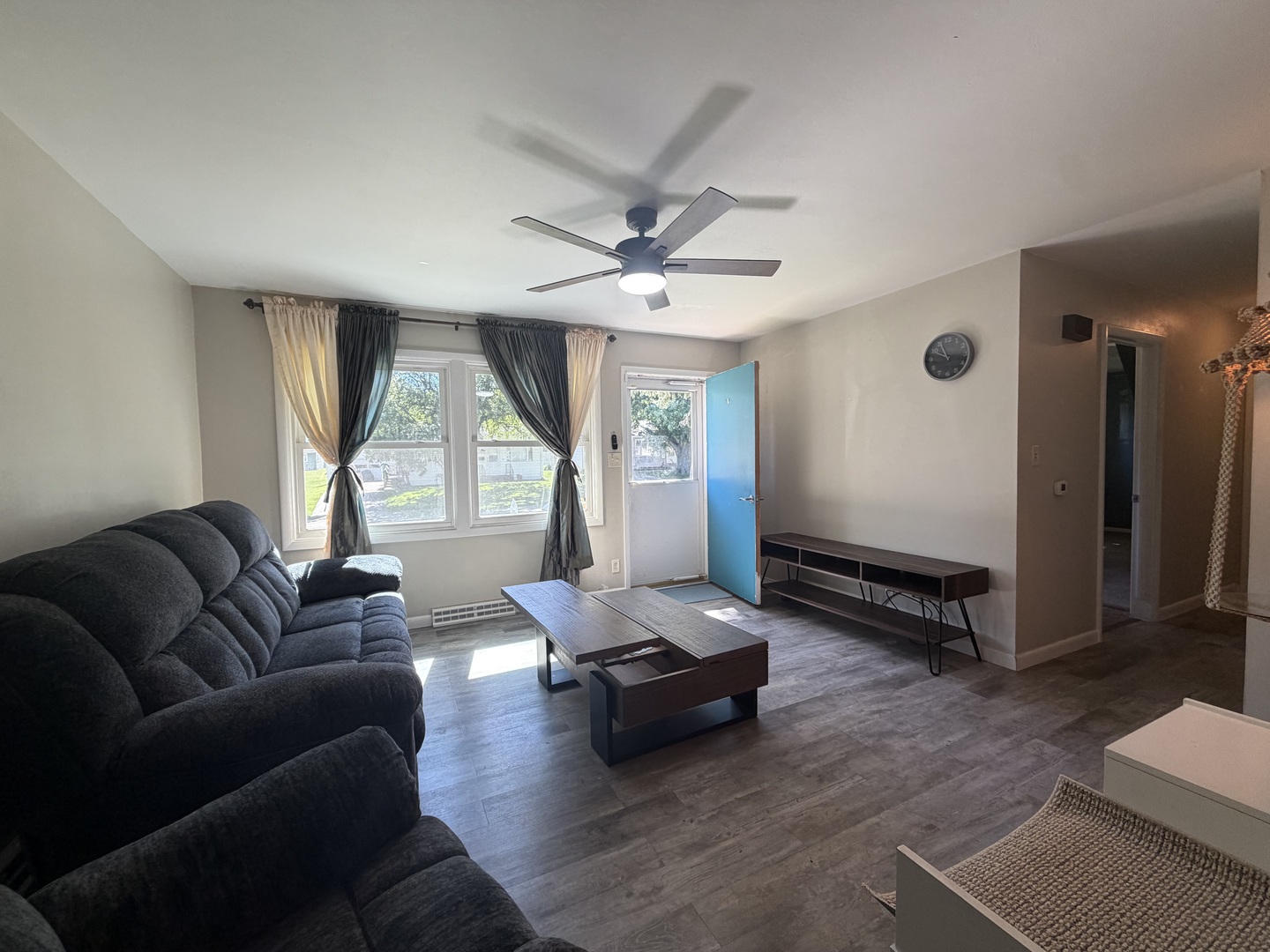 1427 Mark Drive Property Photo 4