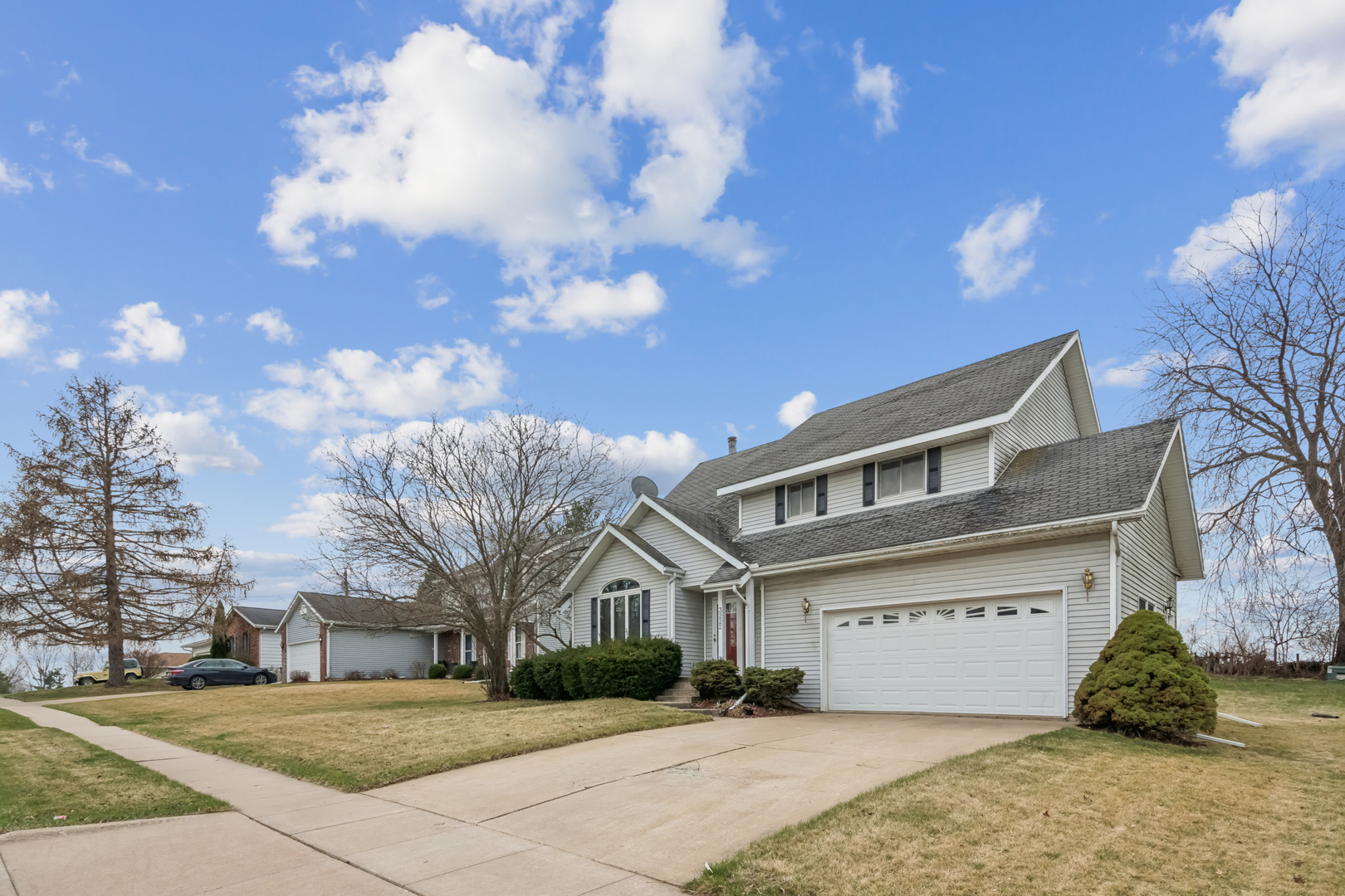 3222 Tower Court Property Photo 2