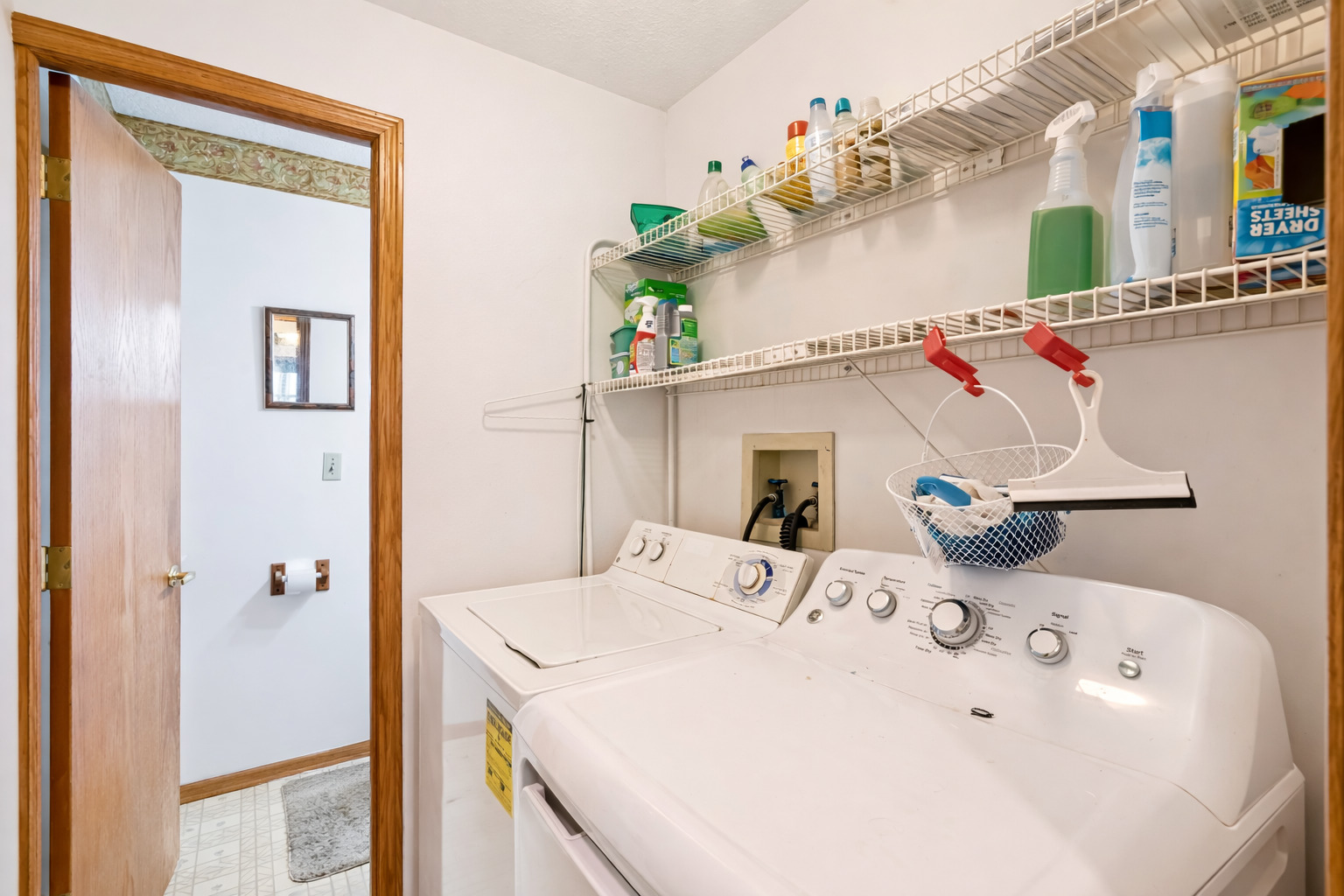 3222 Tower Court Property Photo 11
