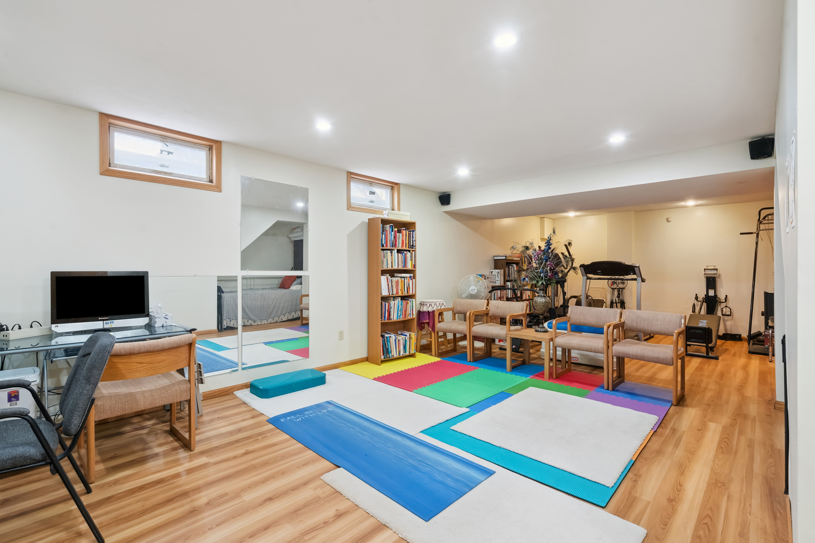 3222 Tower Court Property Photo 18