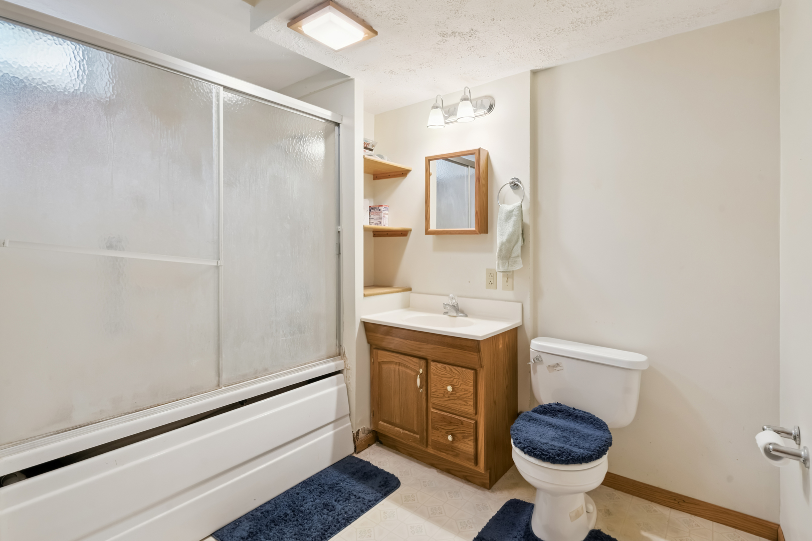 3222 Tower Court Property Photo 20