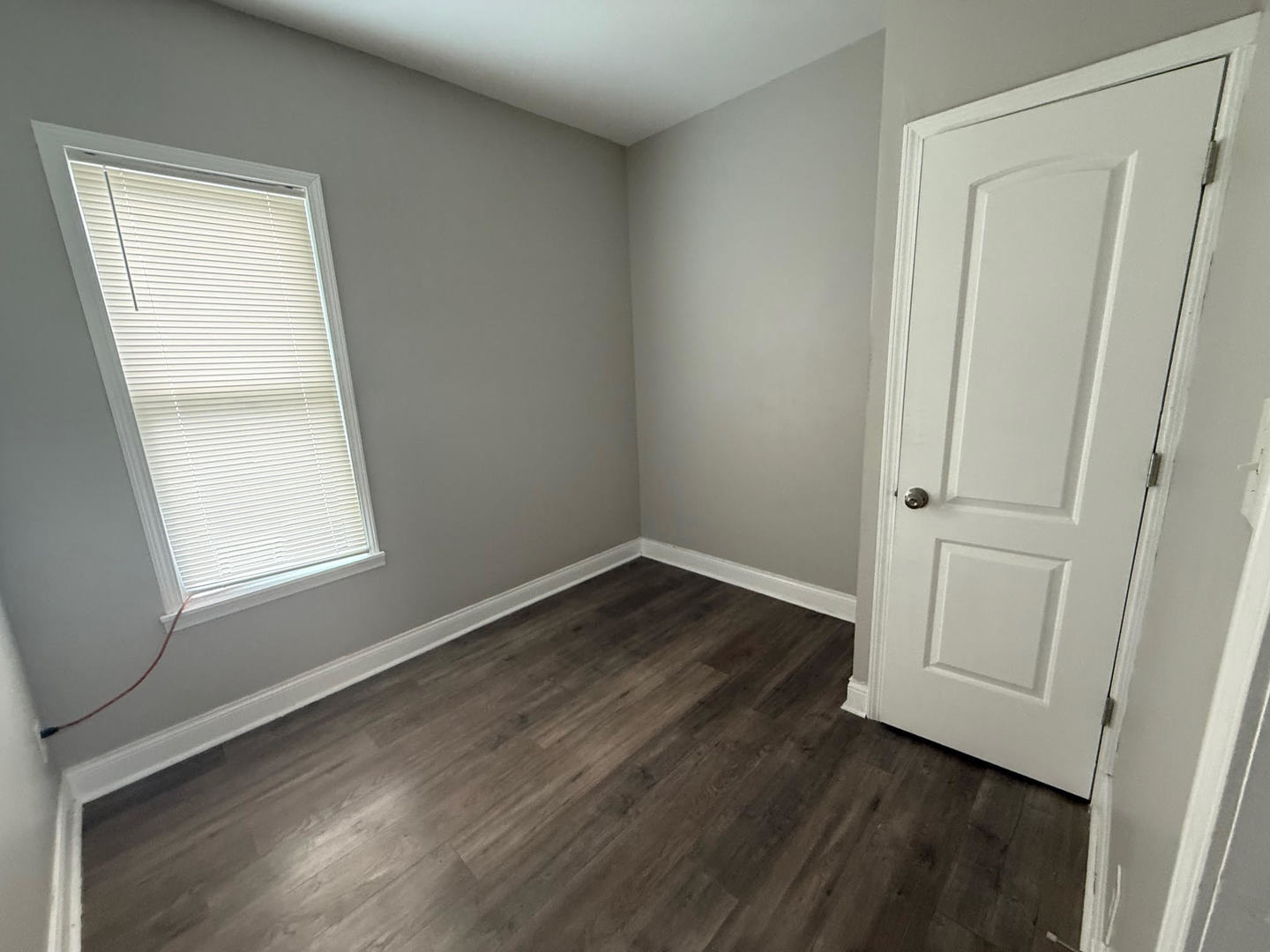 7436 S Langley Avenue Property Photo 27