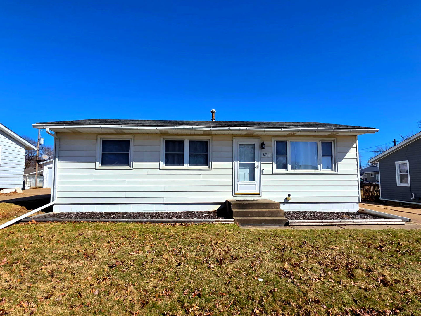 6711 Ridge Drive Property Photo 1