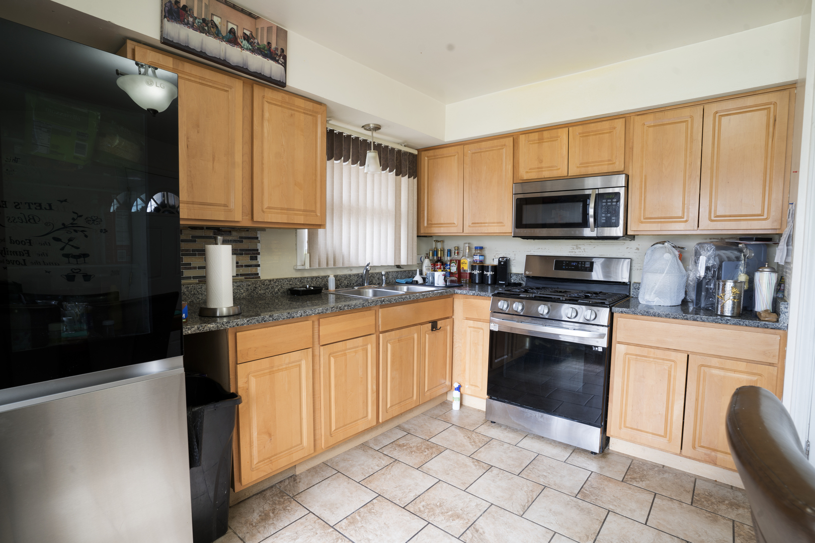 3009 Longfellow Avenue Property Photo 4
