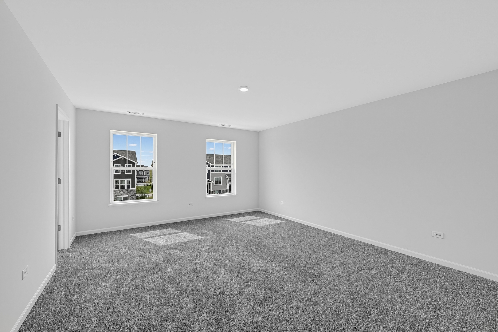 25649 W Wakefield Drive Property Photo 12