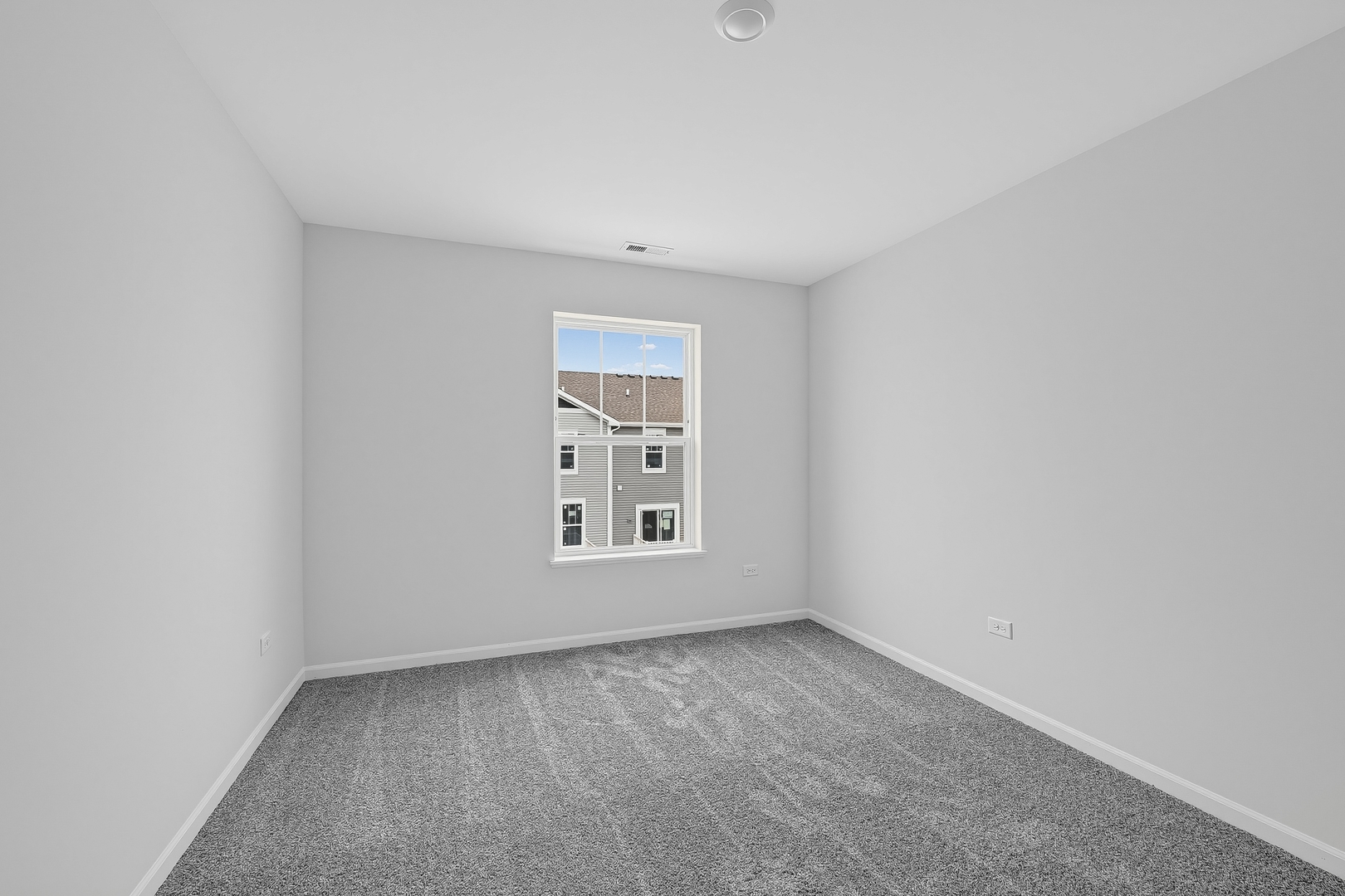 25649 W Wakefield Drive Property Photo 13