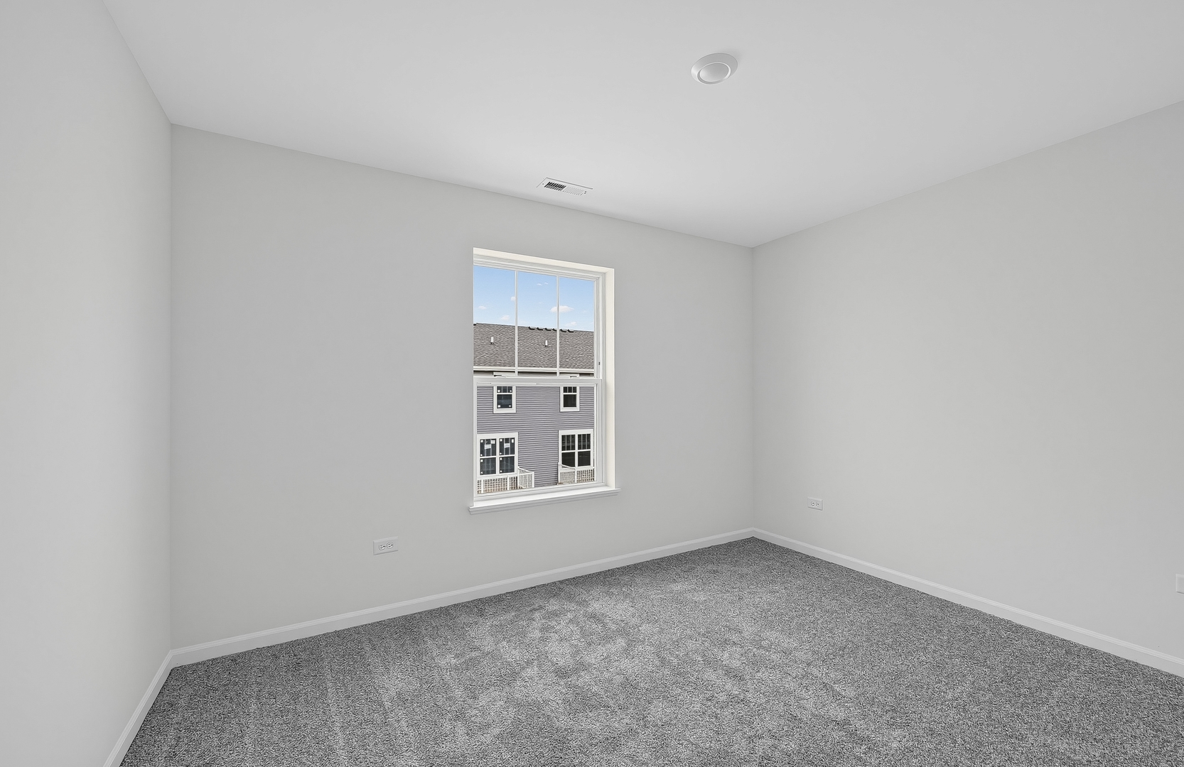 25649 W Wakefield Drive Property Photo 14