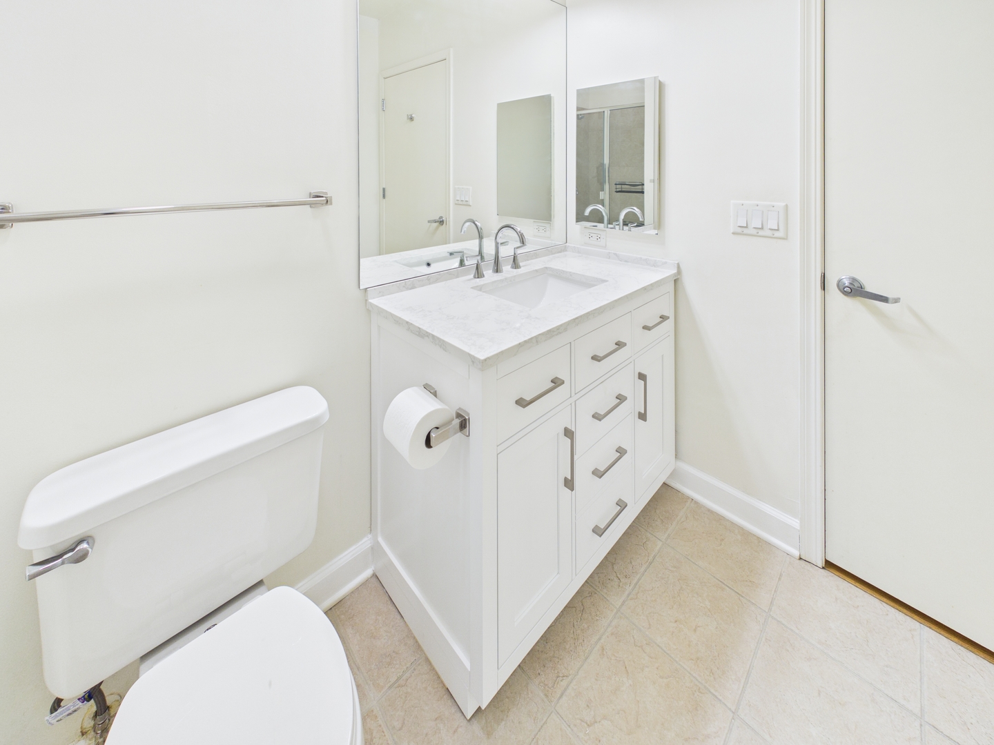 1322 S Prairie Avenue 1408 Property Photo 15