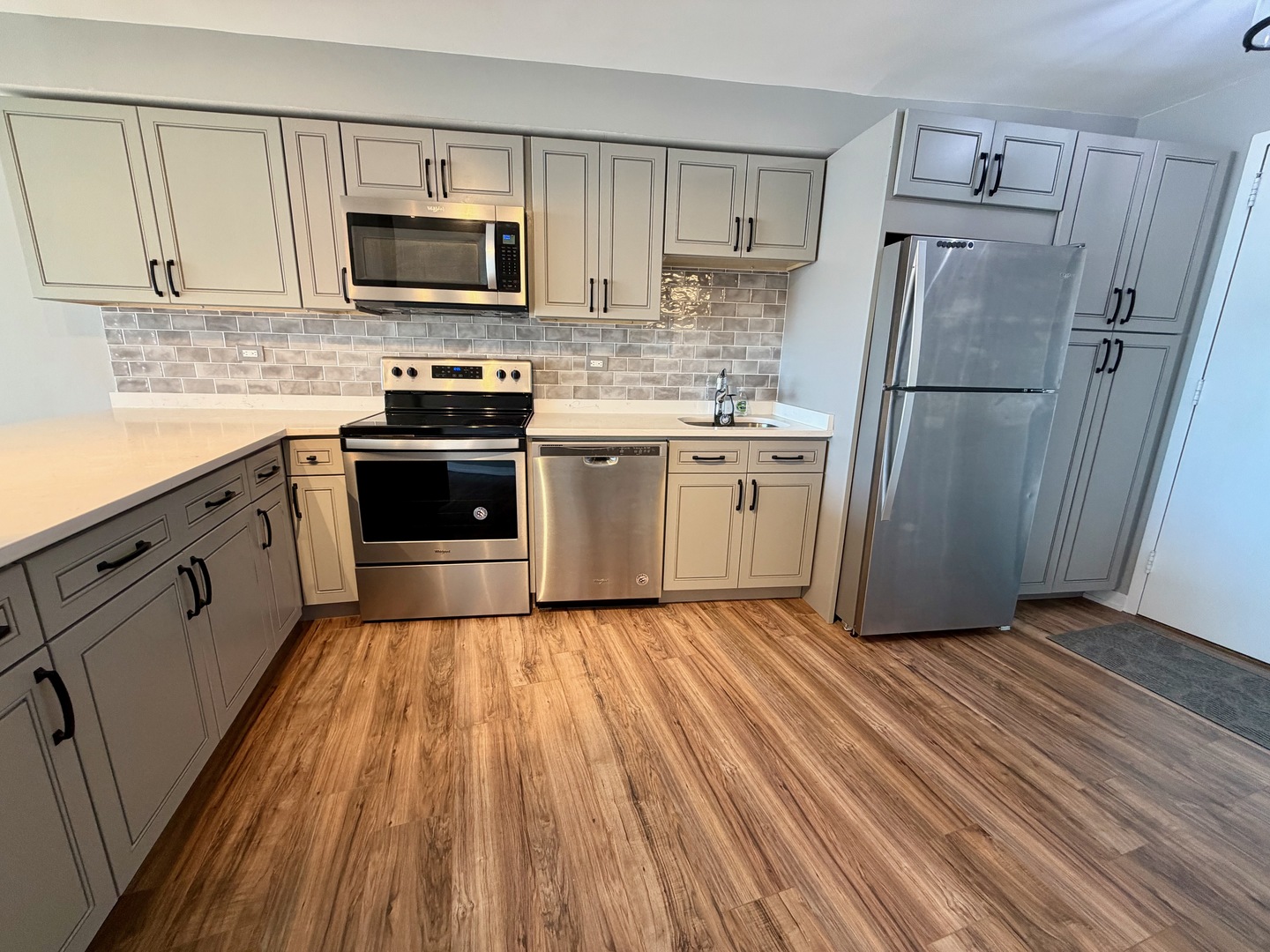 12590931 Property Photo 5