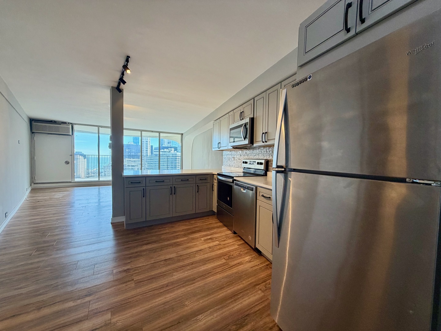 12590931 Property Photo 6