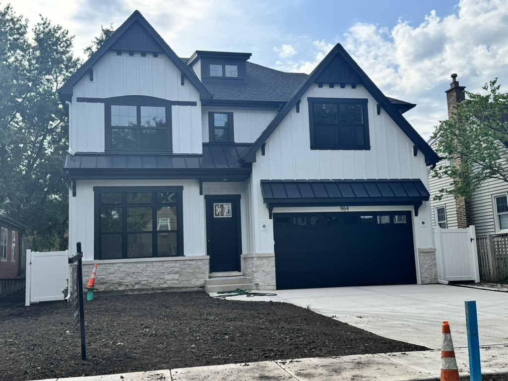964 S Hillside Avenue Property Photo 1