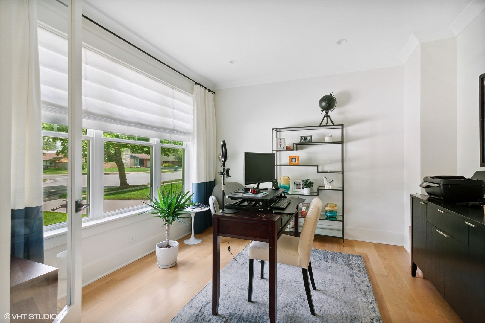 964 S Hillside Avenue Property Photo 8