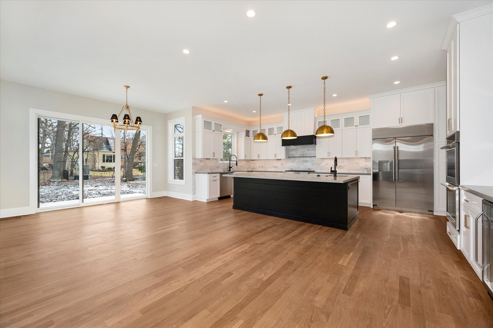 964 S Hillside Avenue Property Photo 16