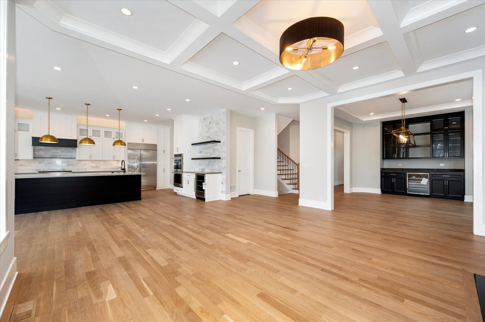 964 S Hillside Avenue Property Photo 30