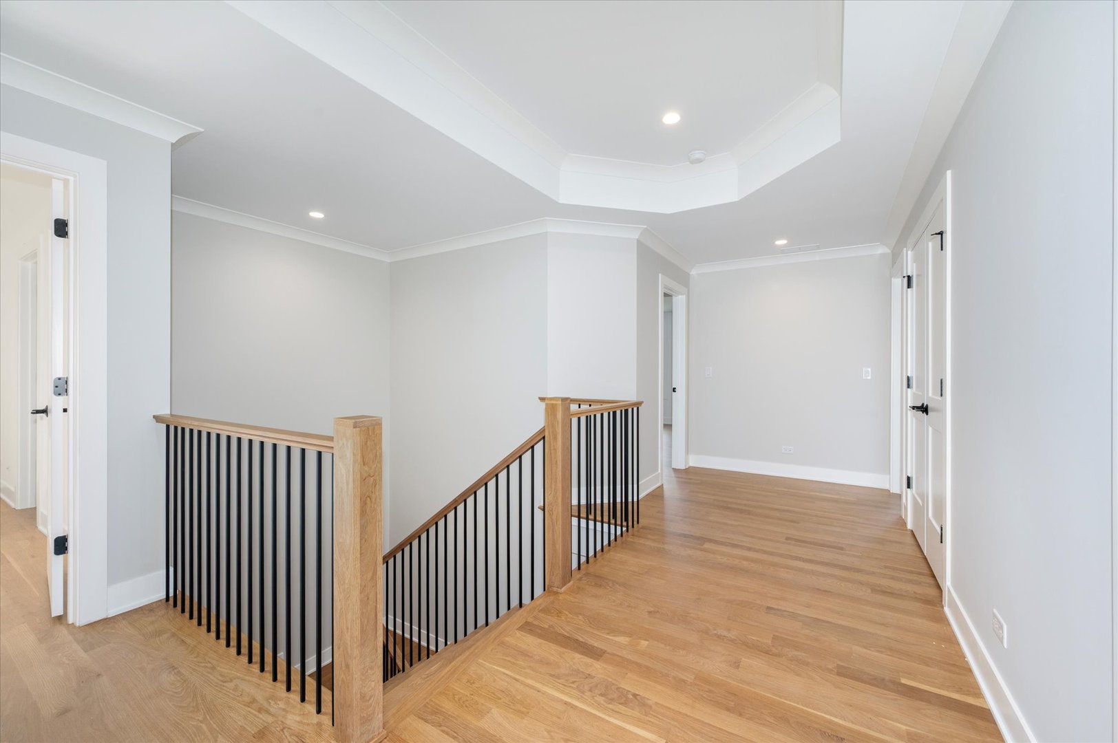 964 S Hillside Avenue Property Photo 36