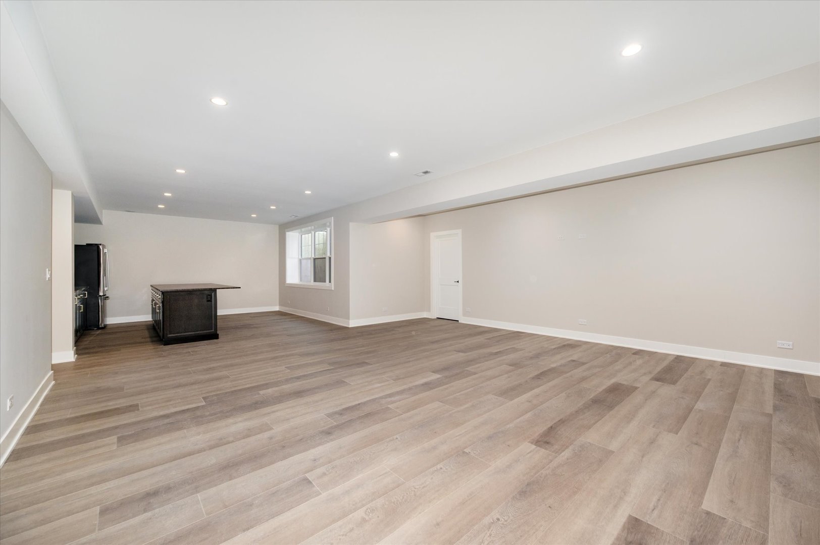 964 S Hillside Avenue Property Photo 61