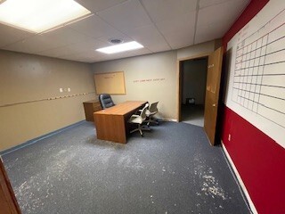 1600 N Main Street Property Photo 3