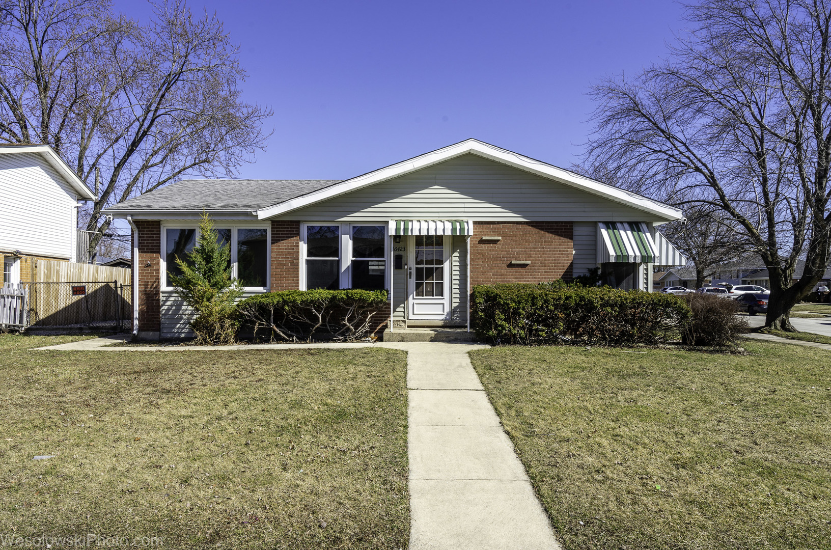 16423 Craig Drive Property Photo 1
