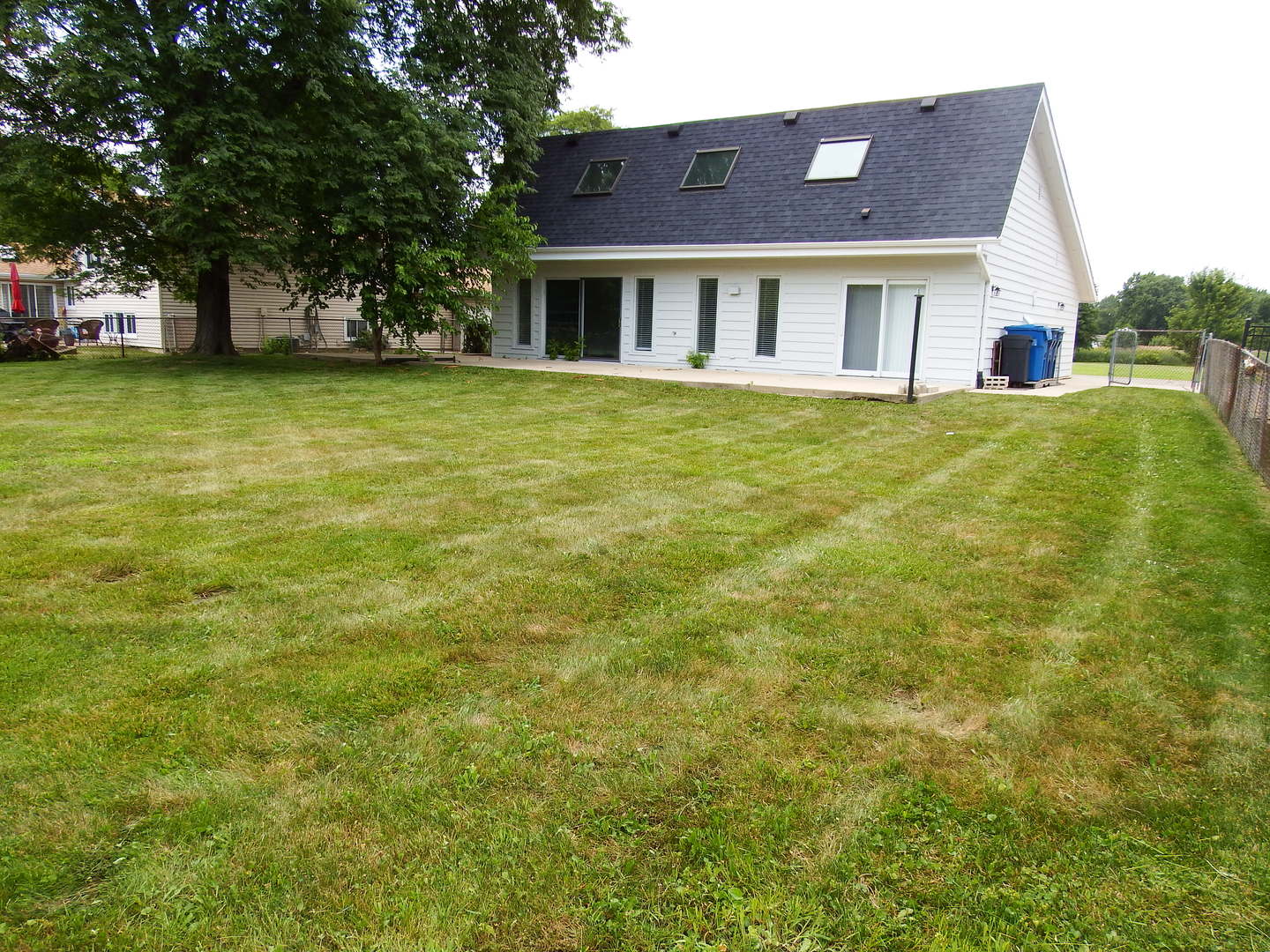 1109 W Weathersfield Way Property Photo 4