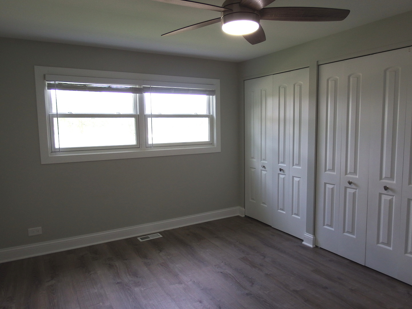 1109 W Weathersfield Way Property Photo 38