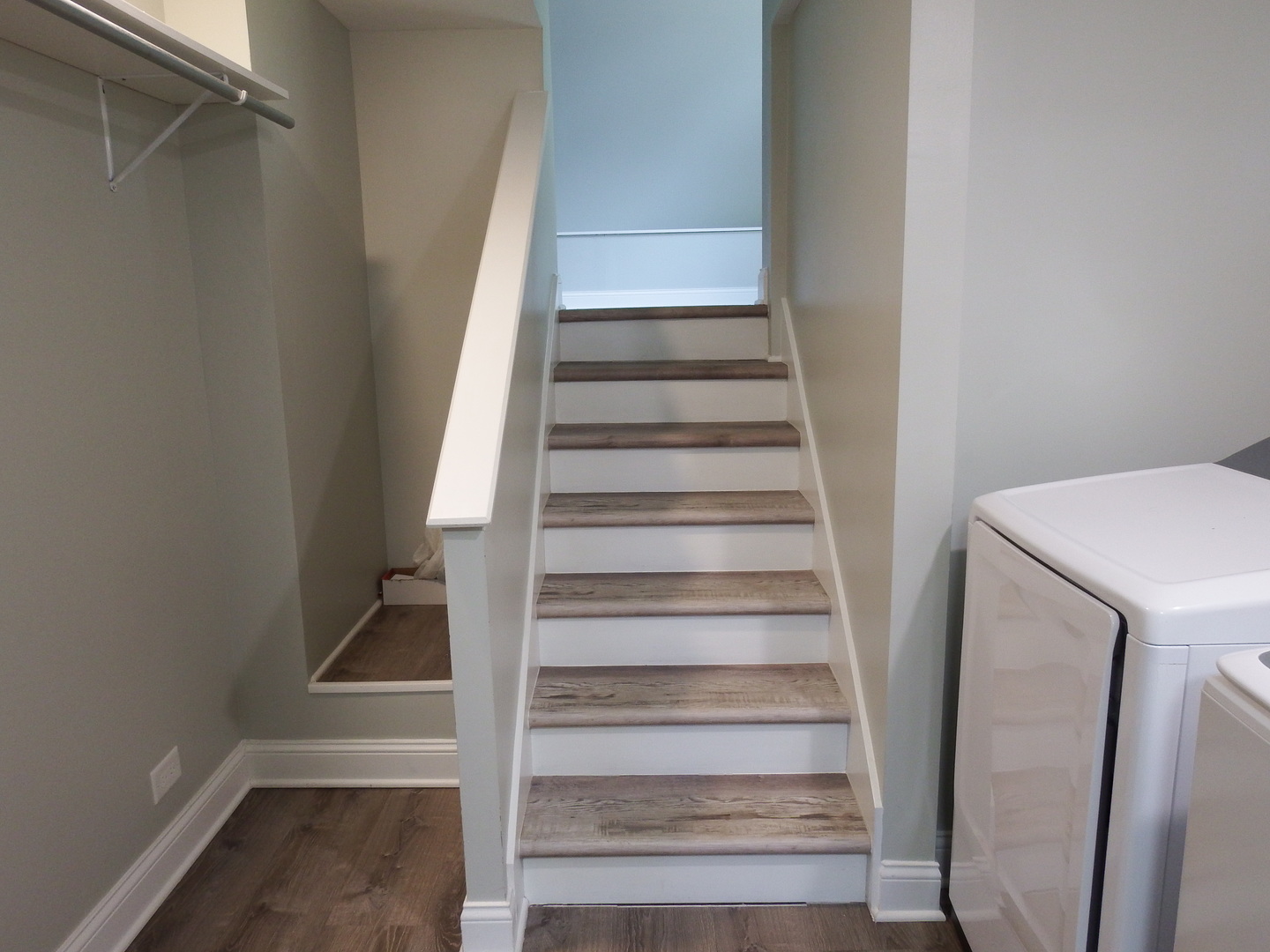 1109 W Weathersfield Way Property Photo 44