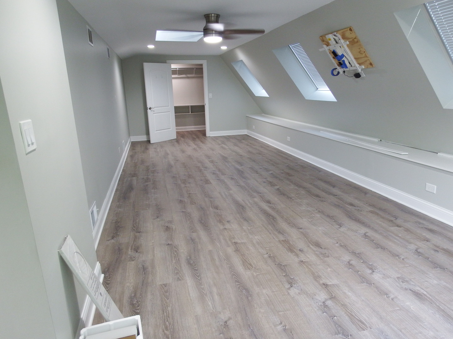 1109 W Weathersfield Way Property Photo 45