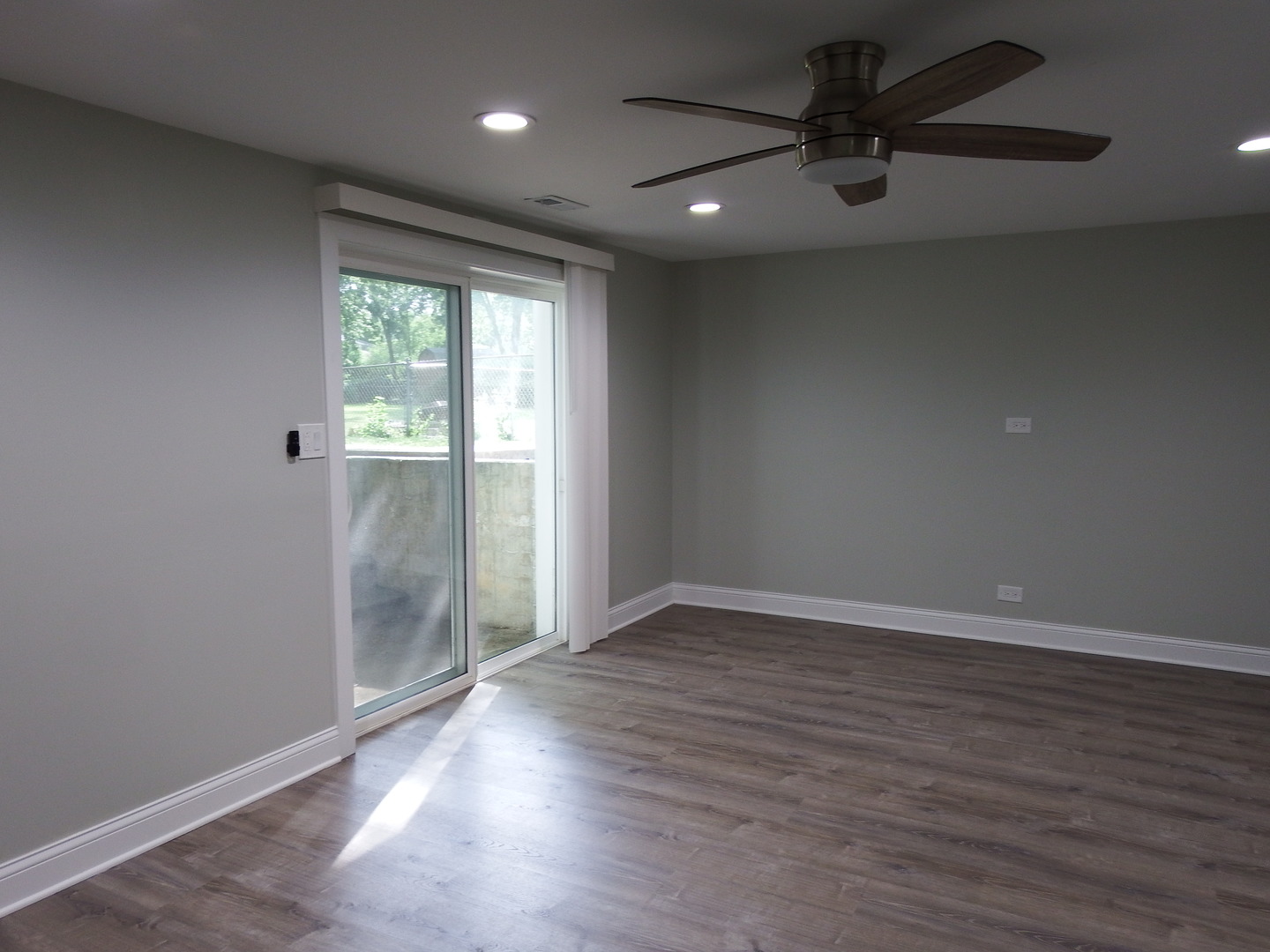 1109 W Weathersfield Way Property Photo 56
