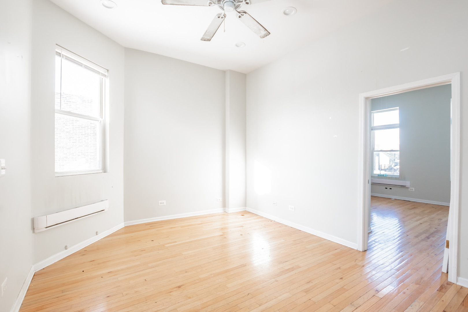 2712 W North Avenue Property Photo 10