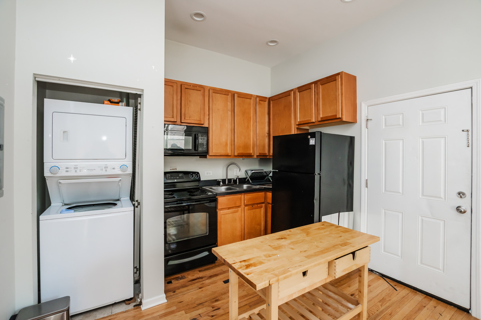 2712 W North Avenue Property Photo 14