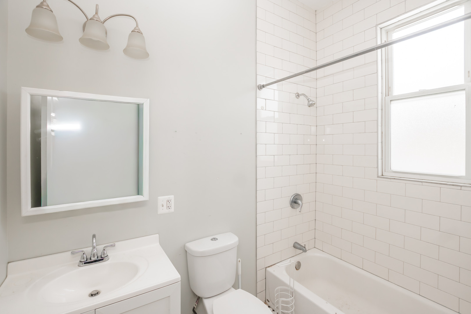 2712 W North Avenue Property Photo 21