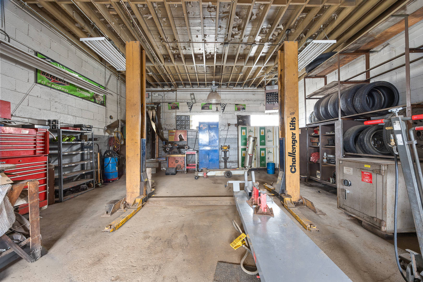 9101 S Kedzie Avenue Property Photo 12