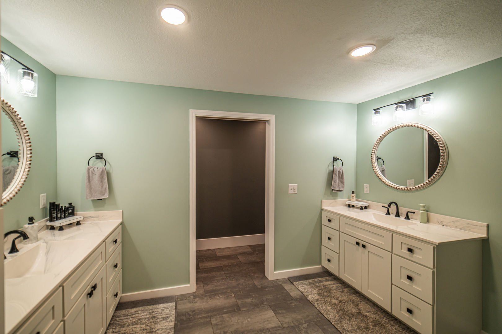 5 Woodhaven Estates Property Photo 49