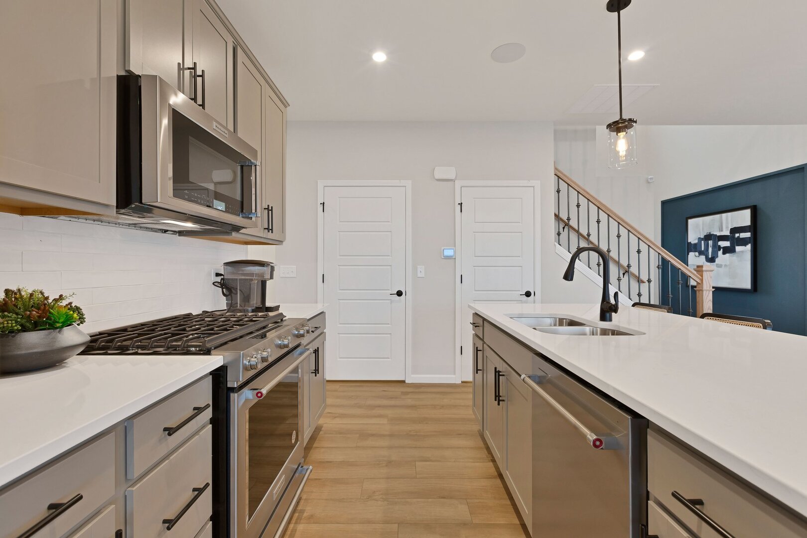 2539 Tailshot Road Property Photo 3