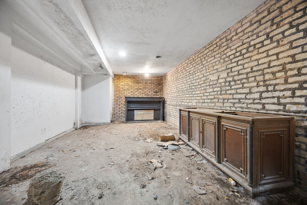 3143 S Giles Avenue Property Photo 21
