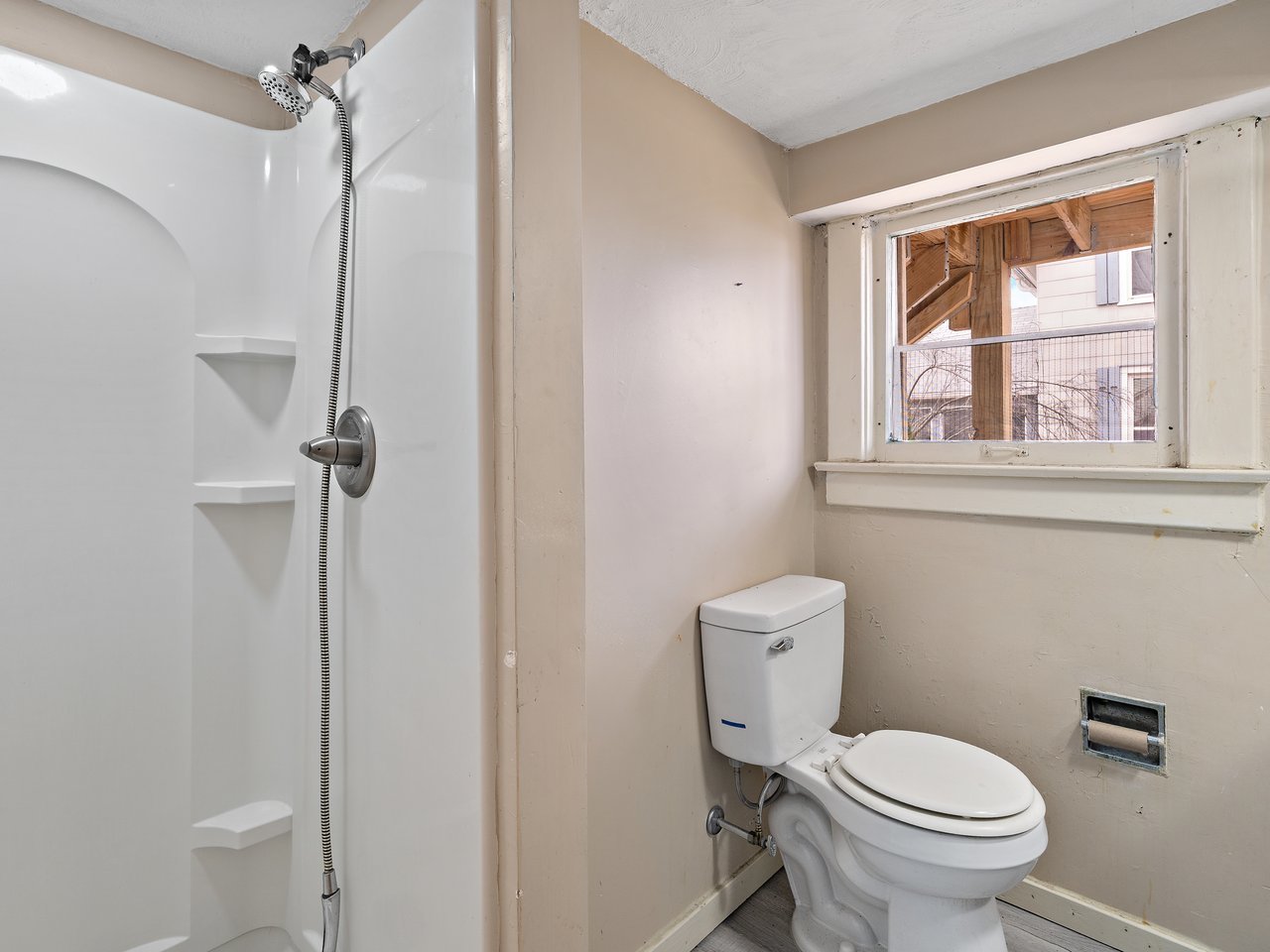 1546 12th Avenue Property Photo 10