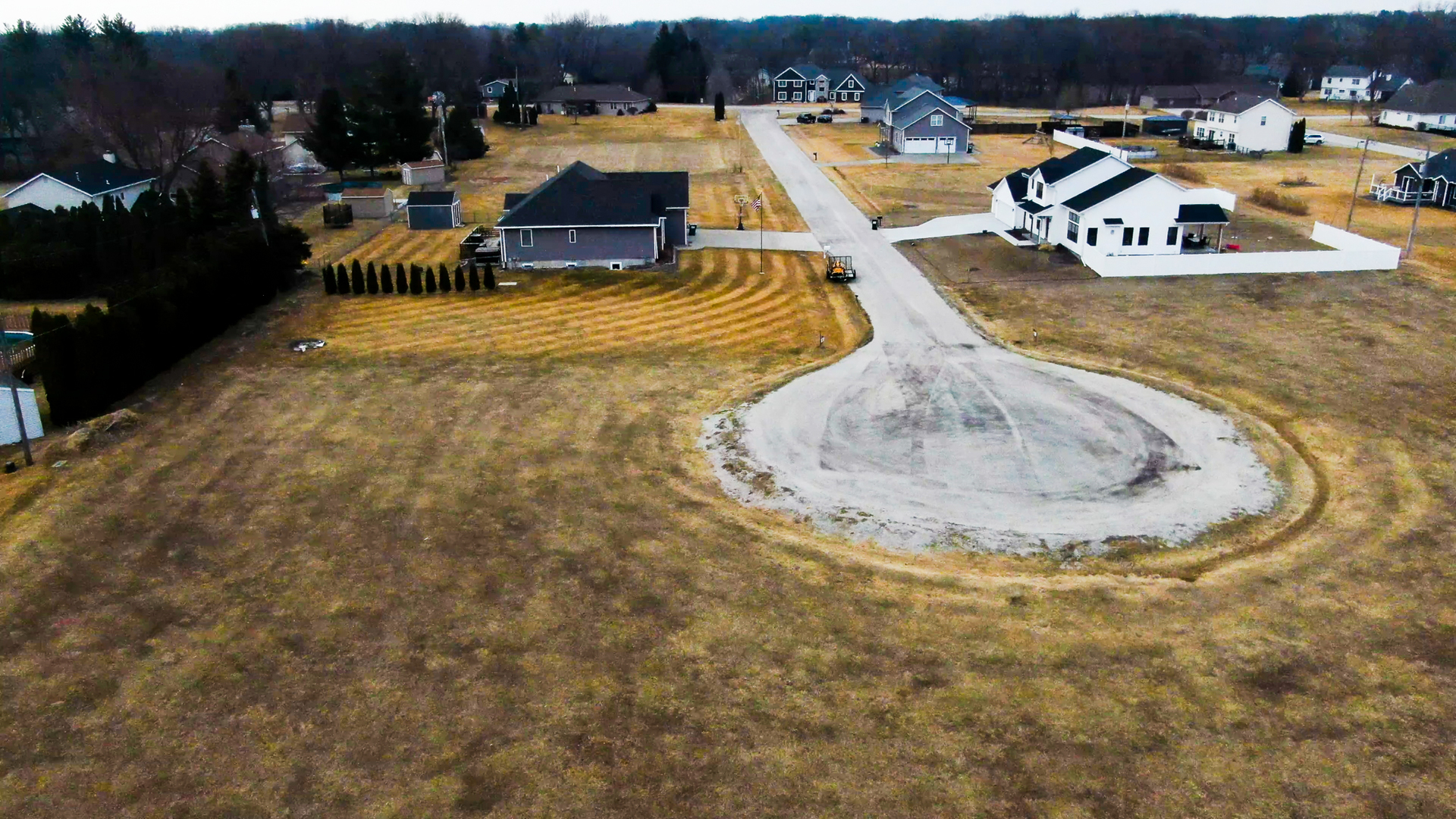 101 Rustic Lake Court Property Photo 2