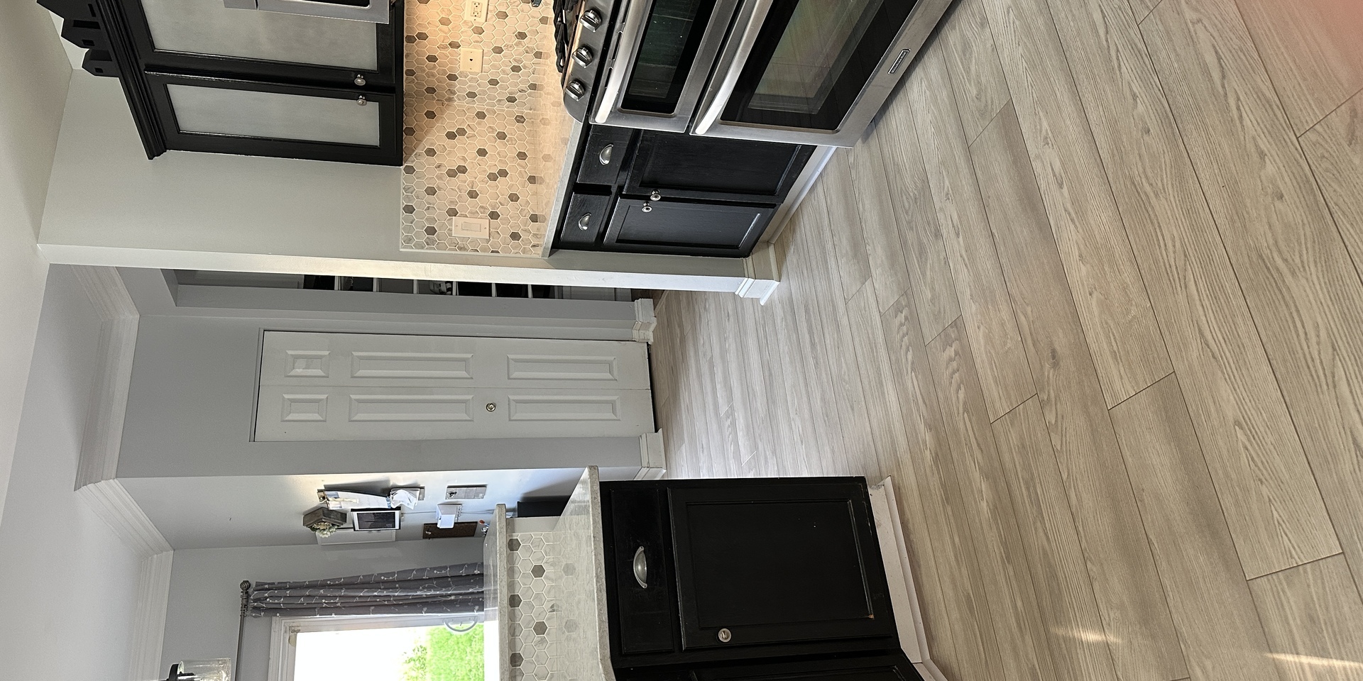 579 Kennedy Street Property Photo 3