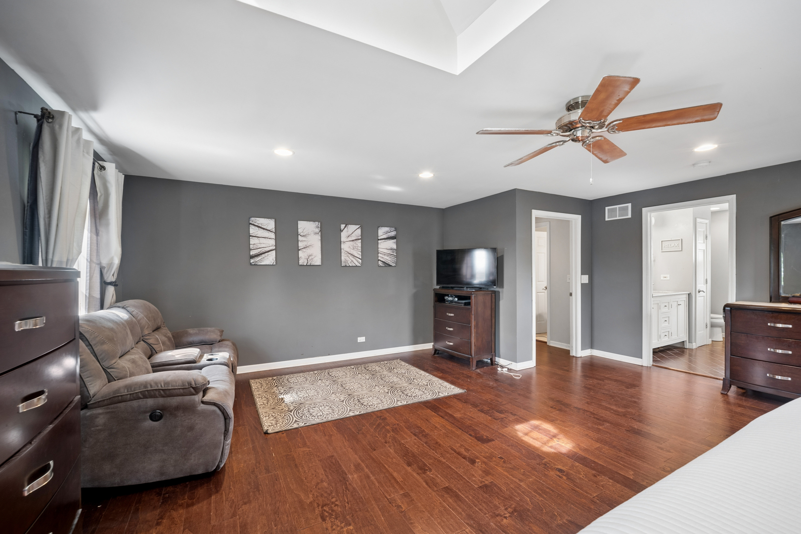 579 Kennedy Street Property Photo 11