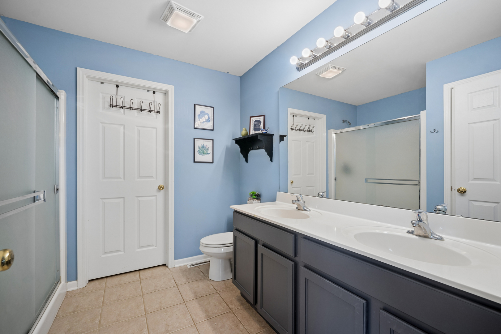 579 Kennedy Street Property Photo 14