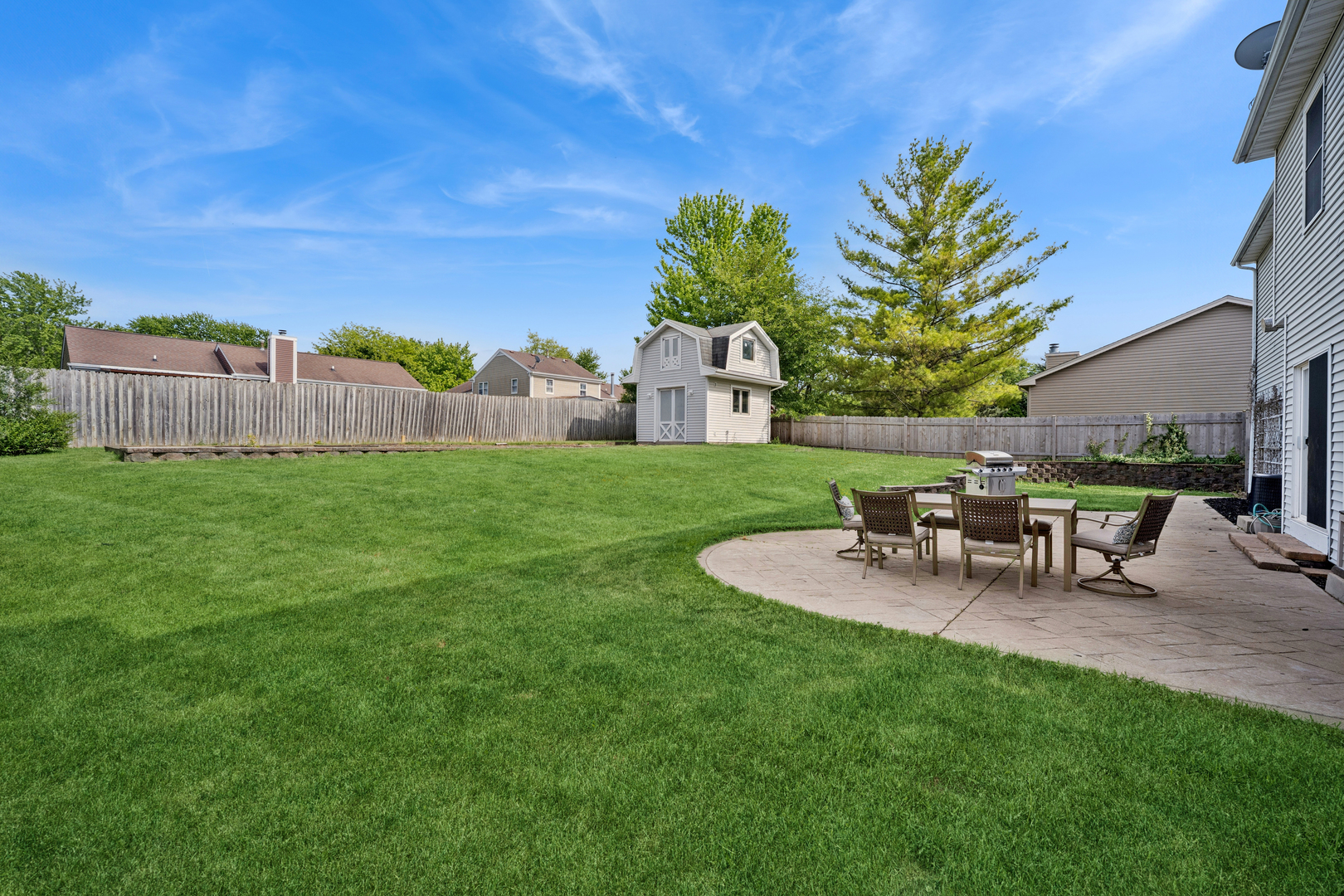 579 Kennedy Street Property Photo 22