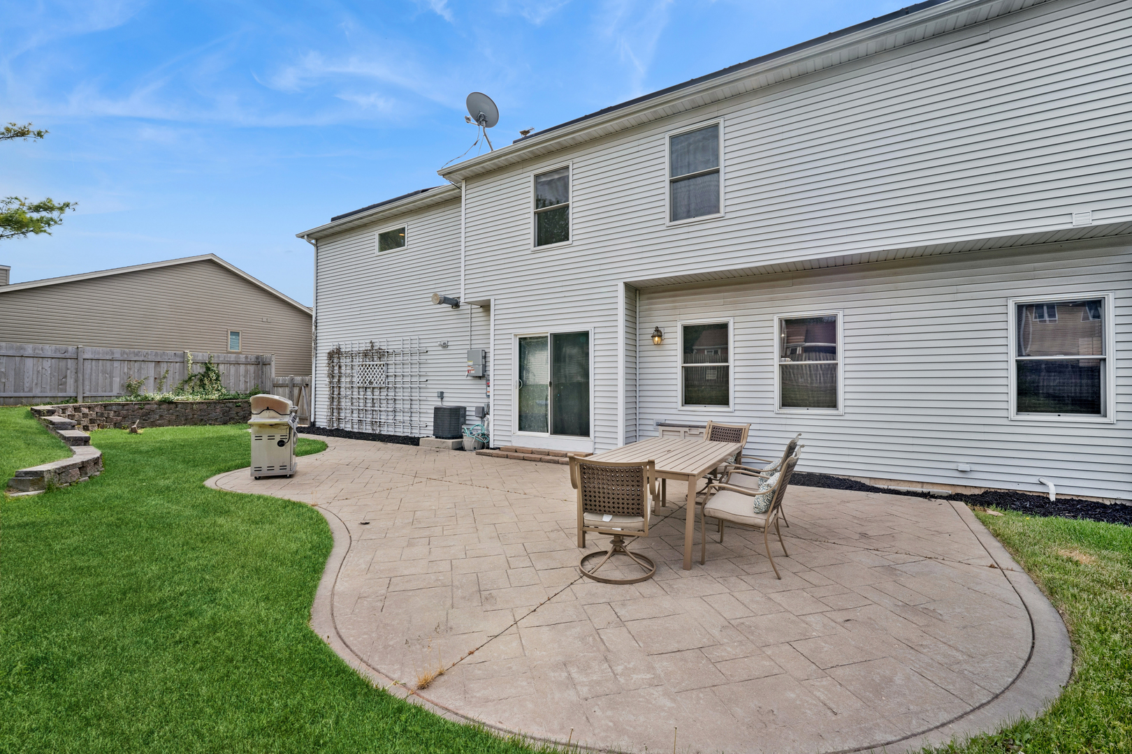 579 Kennedy Street Property Photo 23